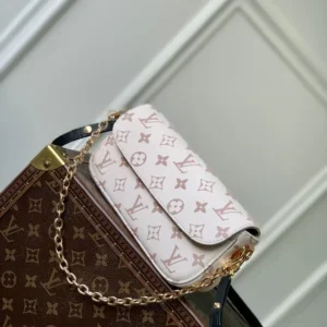 Monogram Dune Ivy wallet on chain in luxury canvas design